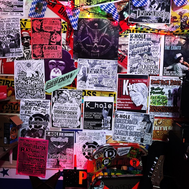 disassturbator band member