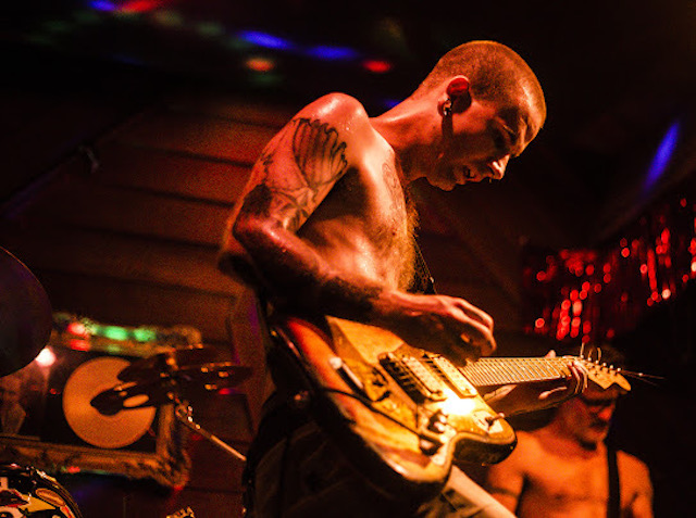 disassturbator band member