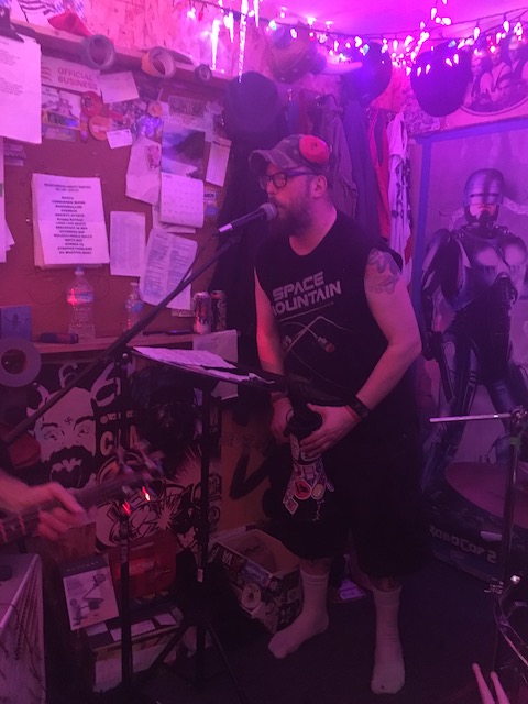 disassturbator band member