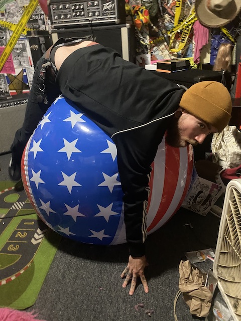 disassturbator band member