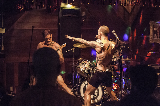 disassturbator band member