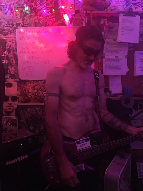 disassturbator band member
