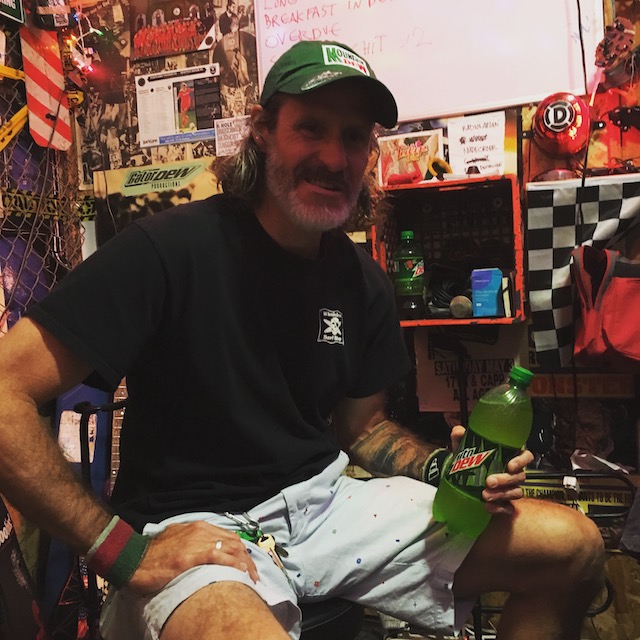 disassturbator band member