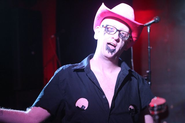 disassturbator band member